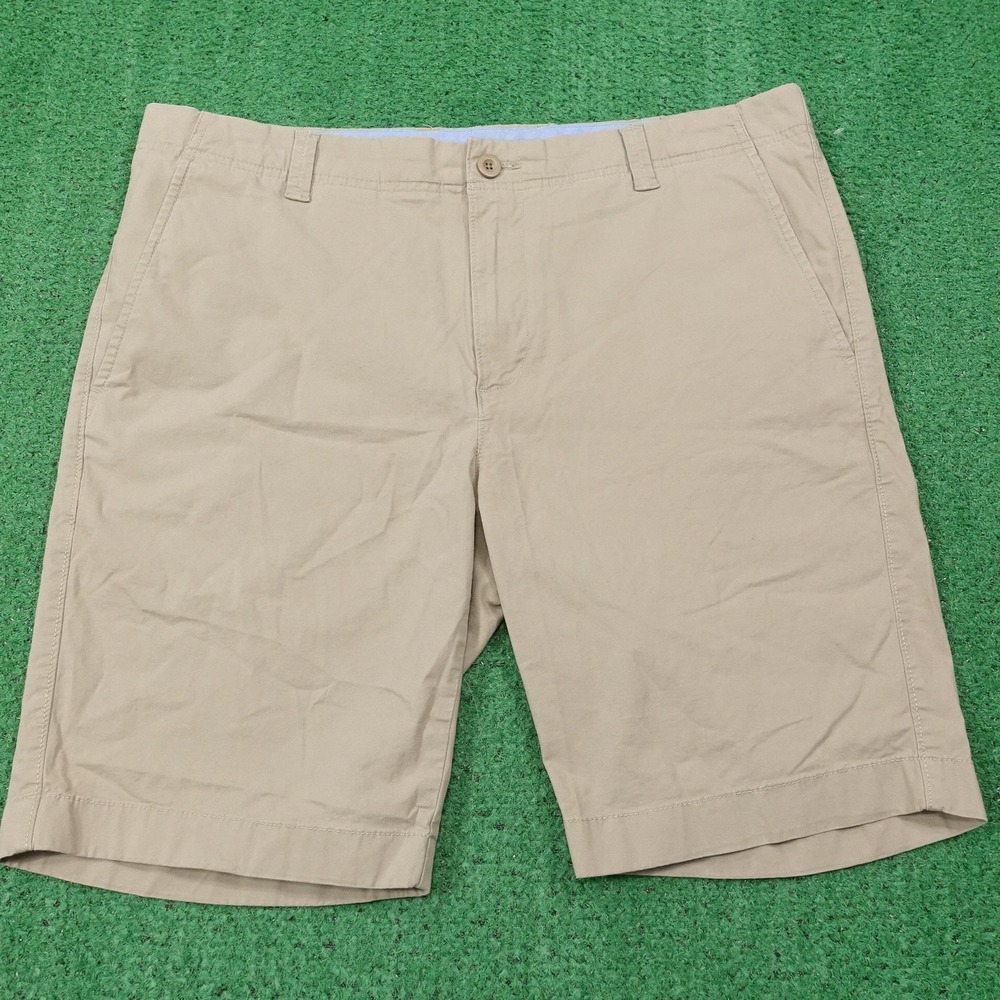 Roundtree & Yorke Shorts Mens 38 Beige Chino Trim Fit Cotton Spandex Pockets